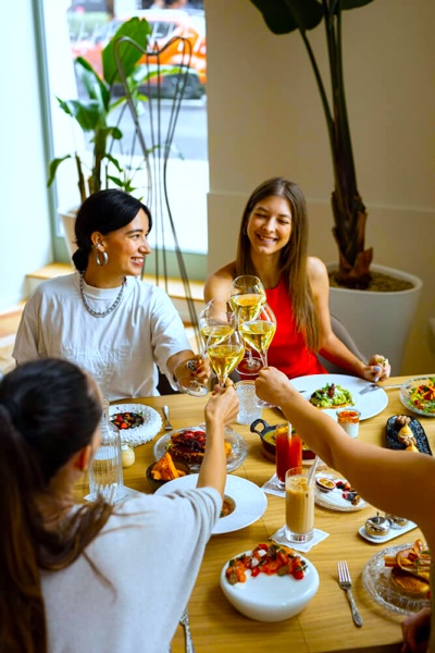 AGOS Saturday Brunch with DJ - Kimpton BEM Budapest